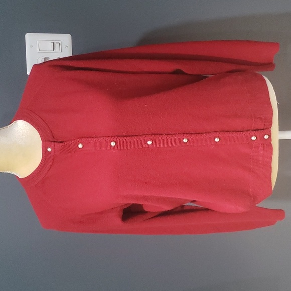 Designers Originals Sweaters - Designers Original Luxelon Super Soft Faux Pearl Button Cardigan Sz M